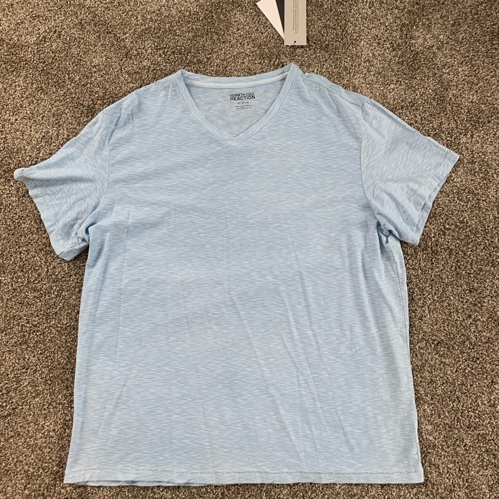 V-Neck T-shirt
